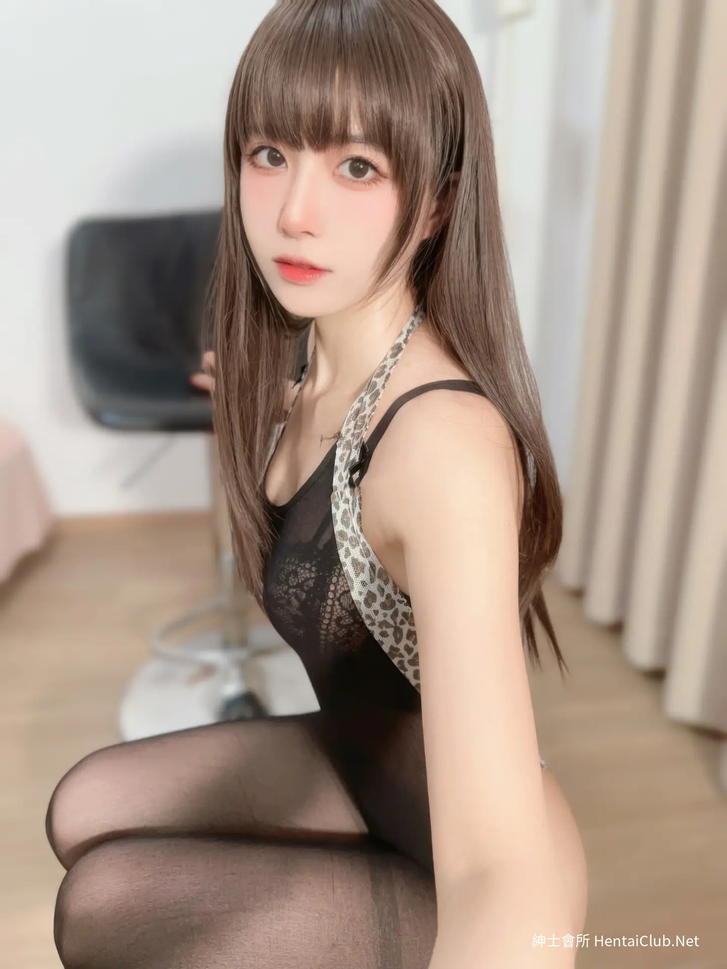 布丁大法 黑丝肥臀