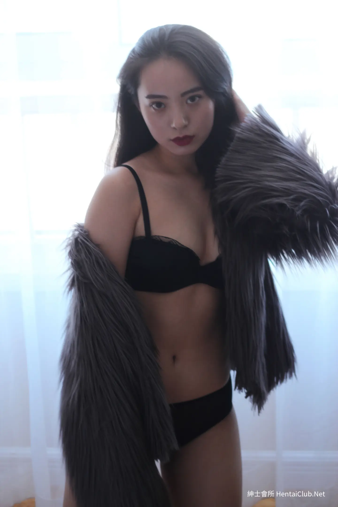 白茹雪 午后窗台