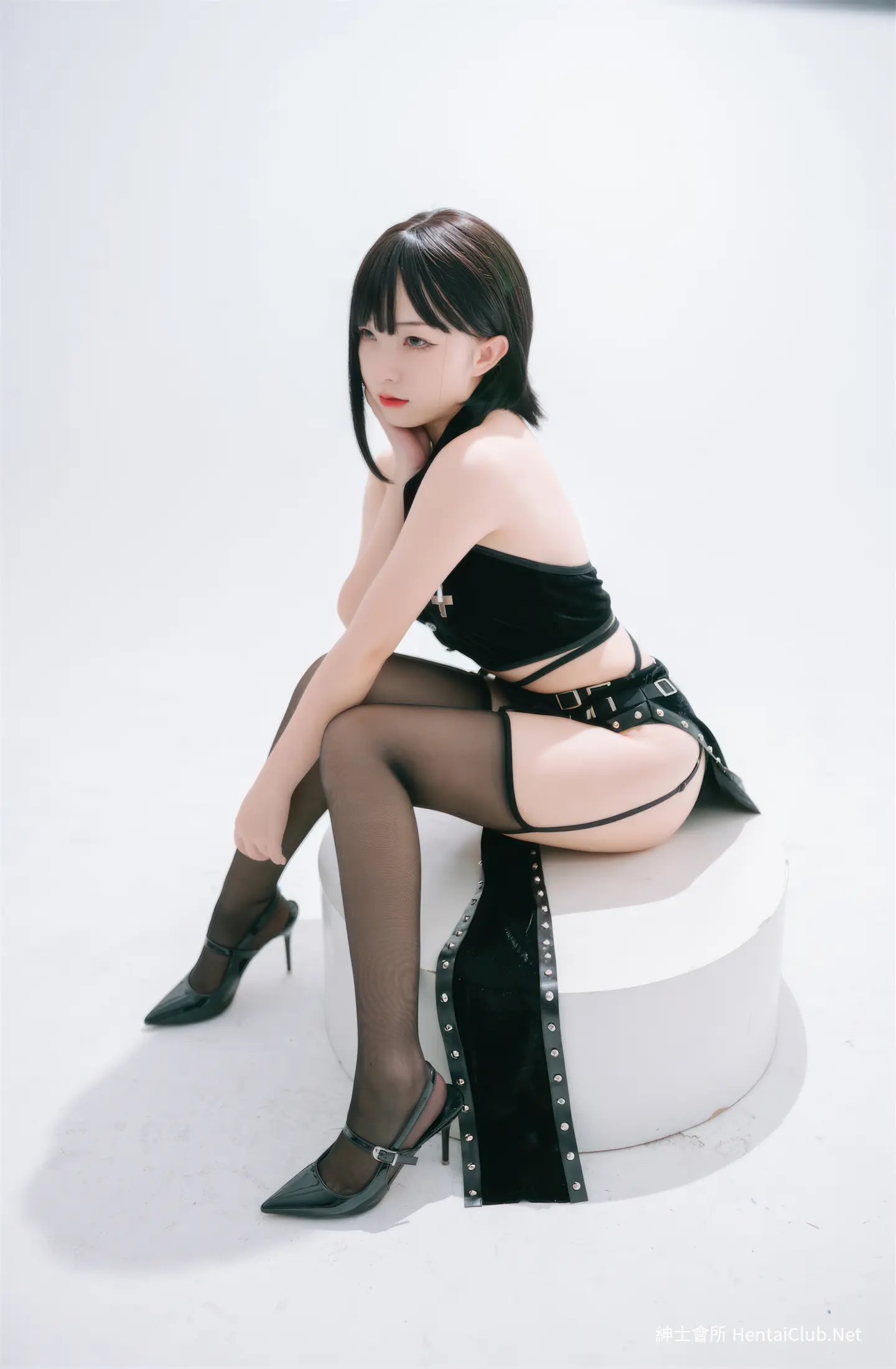 花铃 吊带袜修女