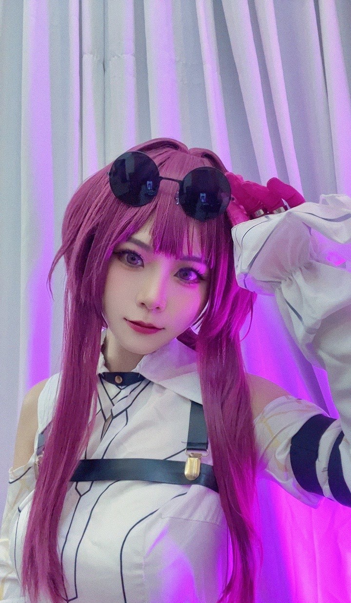 《崩坏:星穹铁道》卡芙卡cosplay-小布丁文化传媒